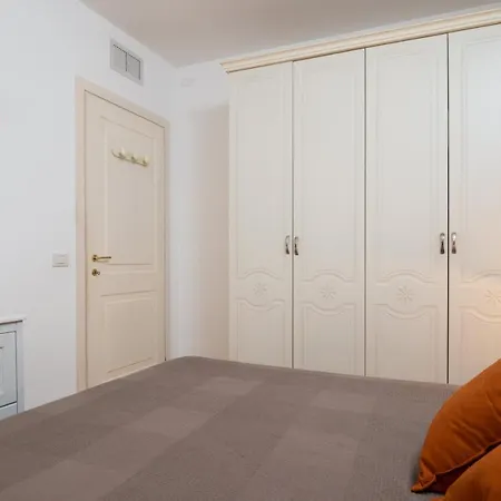 Apartment Myrsine 9d - Klodge *